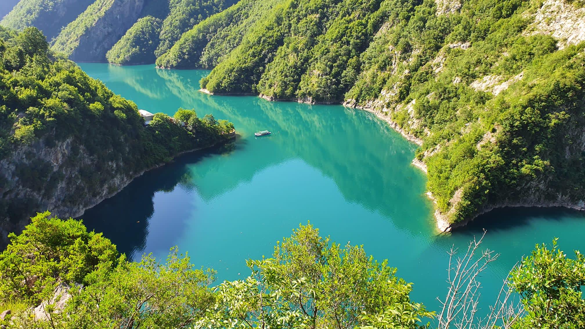 Komani Lake & Shala River Tour