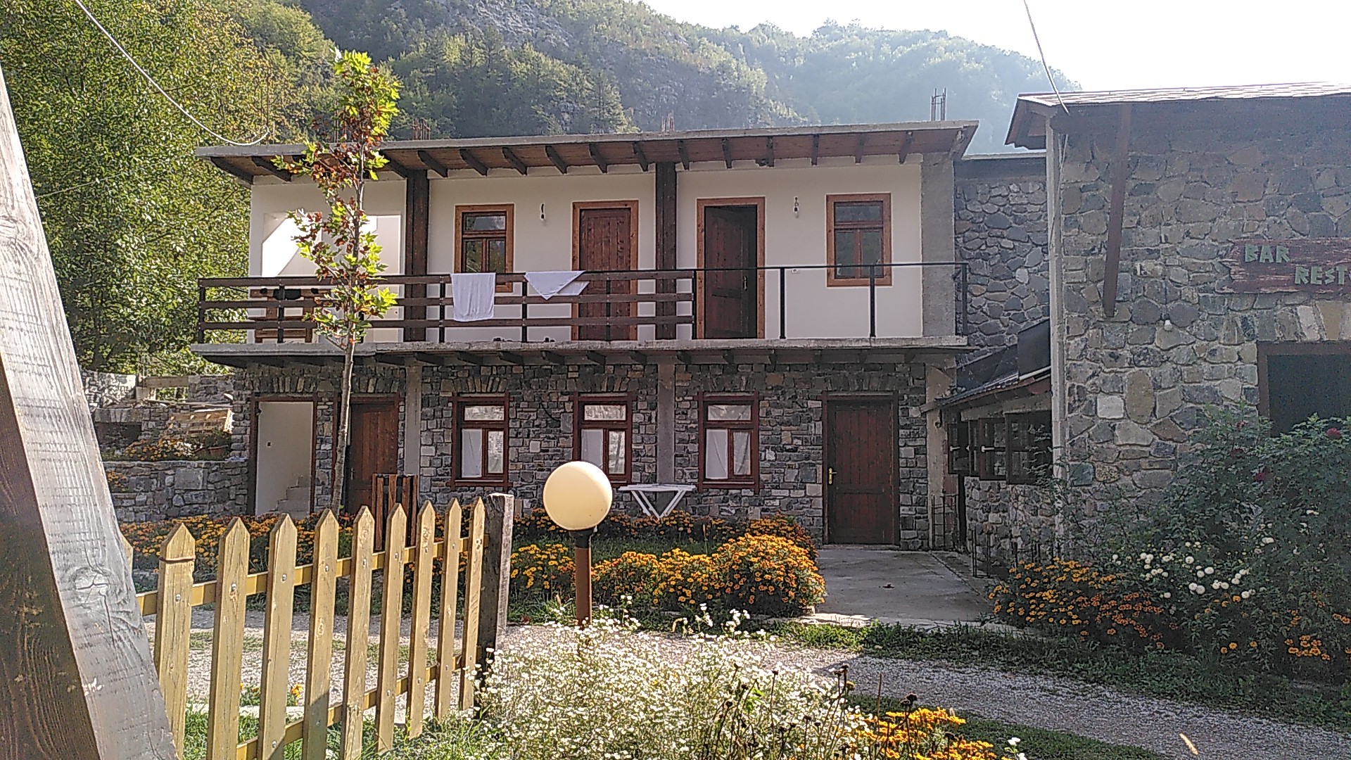 Guest House Flodisa (Theth)