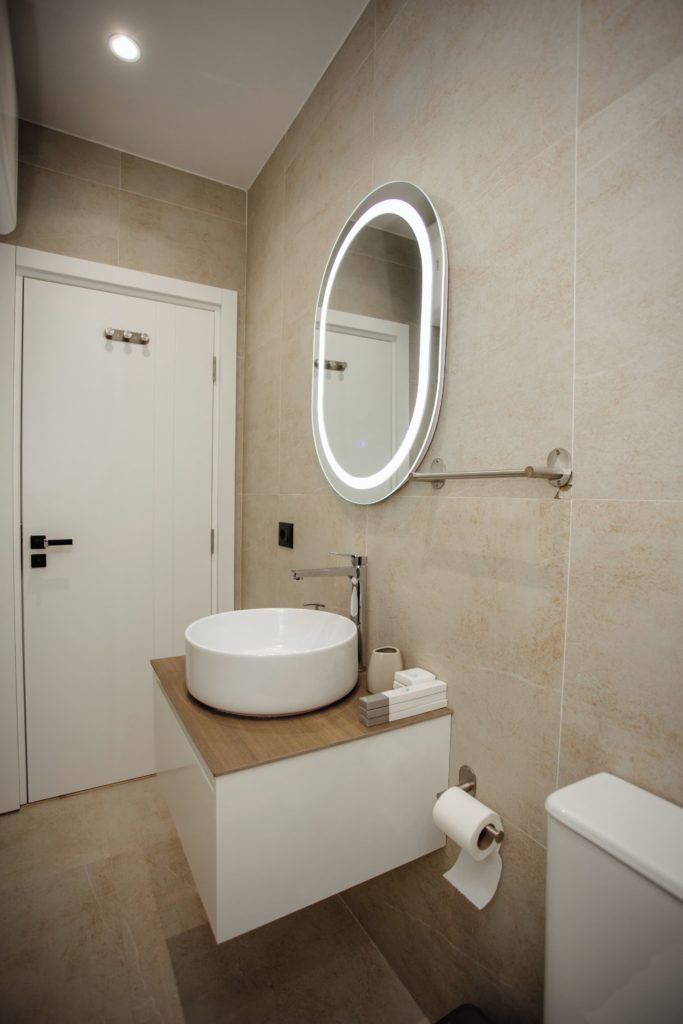 visitShkoder - Oro Inn Hotel (10) svg+xml;charset=utf - VisitShkoder