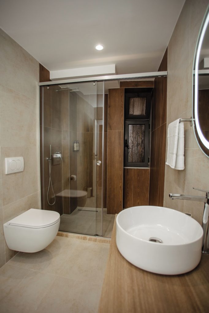 visitShkoder - Oro Inn Hotel (9) svg+xml;charset=utf - VisitShkoder