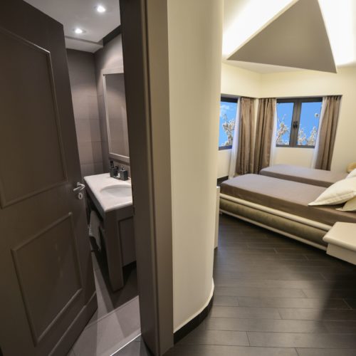 Accomodation 12 - VisitShkoder svg+xml;charset=utf - VisitShkoder