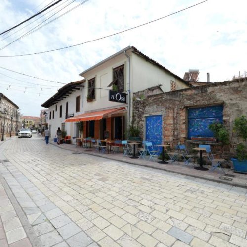 Accomodation 32 - VisitShkoder svg+xml;charset=utf - VisitShkoder