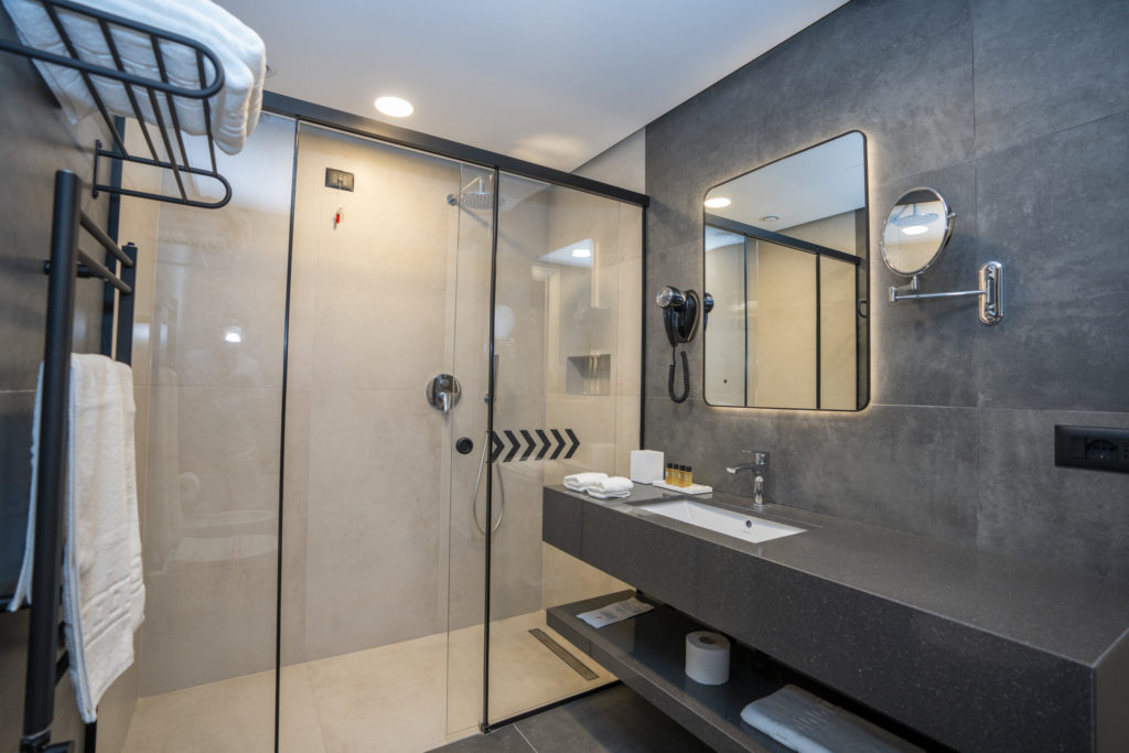 visitshkoder hotel mozart 4 - VisitShkoder