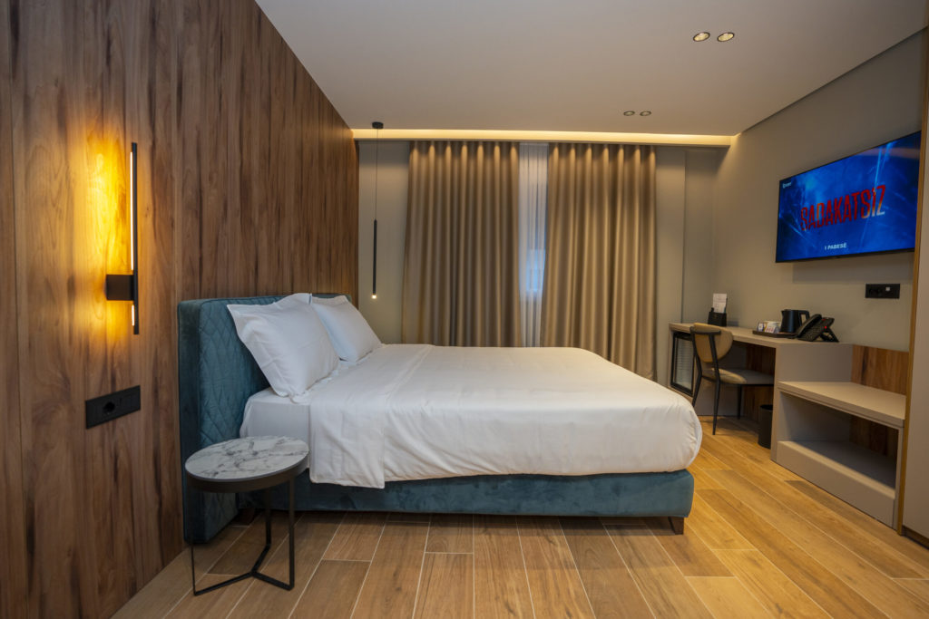 visitshkoder hotel mozart 8 - VisitShkoder